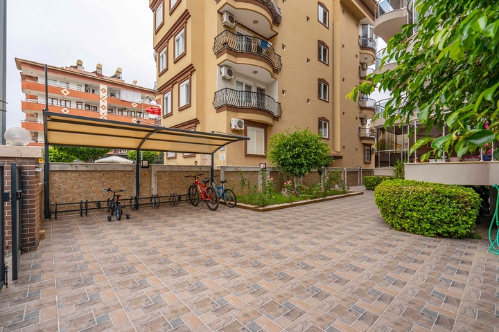 Квартира планировкой 2+1 в центральном районе Оба