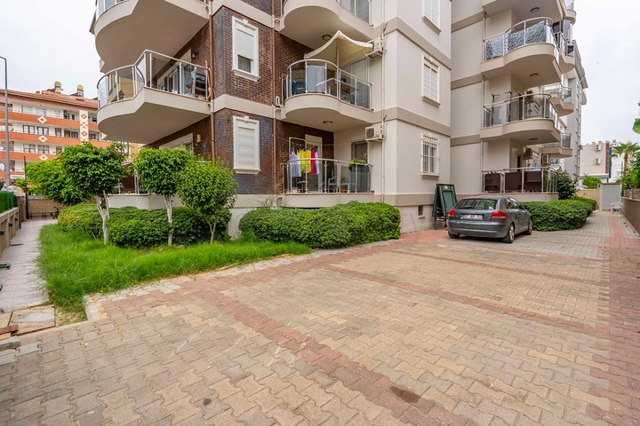 Квартира планировкой 2+1 в центральном районе Оба