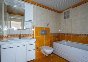 Квартира планировкой 2+1 в центральном районе Оба