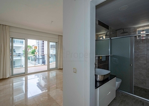 Квартира планировкой 2+1 в центральном районе Оба