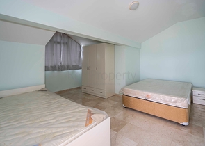 Шестикомнатный светлый пентхаус с видом на город в районе Оба