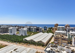 Меблированный пентхаус 4+1 с видом на море в Махмутларе