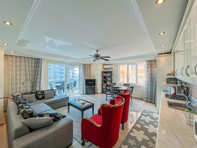 Апартаменты 2+1 с видом на море