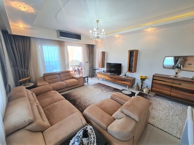 Просторная квартира 3+1 в комплексе премиум сегмента