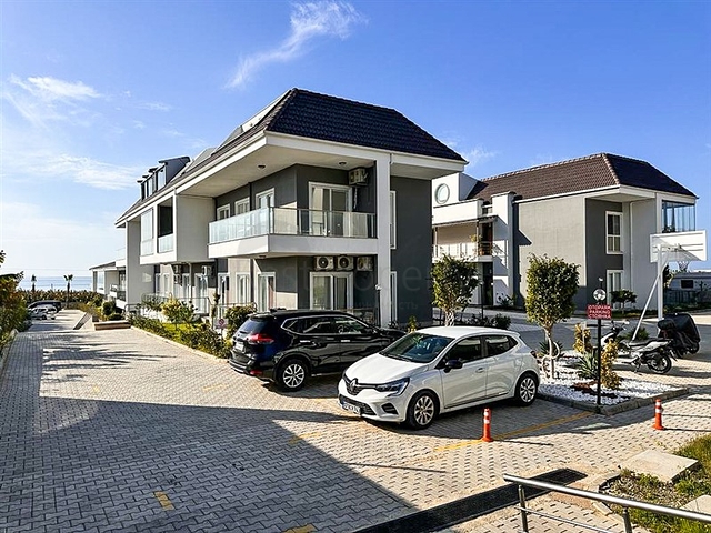 Дублекс 3+1 в малоэтажном ЖК в 150 м от моря