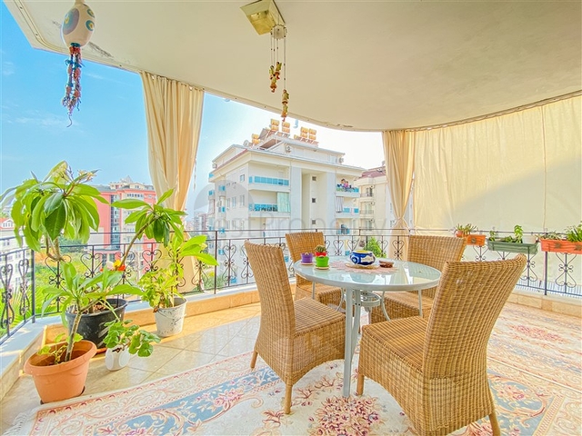 Трехкомнатная квартира для постоянного проживания дружной семьи