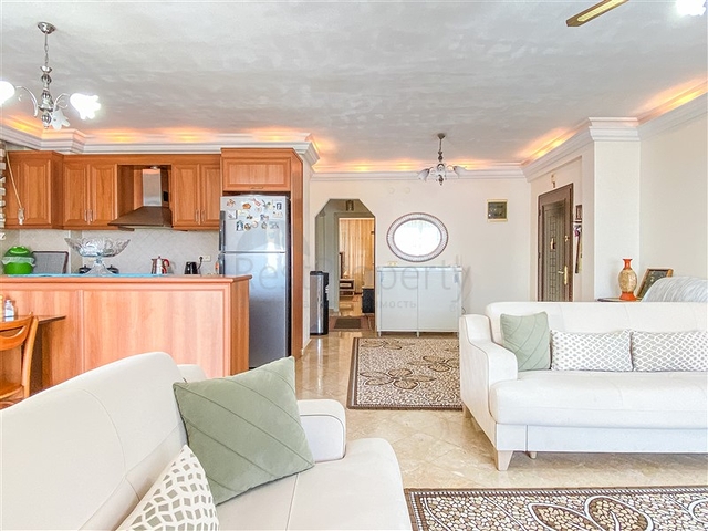 Трехкомнатная квартира для постоянного проживания дружной семьи