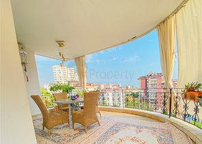 Трехкомнатная квартира для постоянного проживания дружной семьи