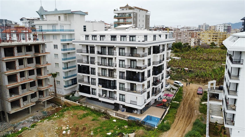 Меблированная квартира планировкой 1+1 в районе Алании, Махмутлар