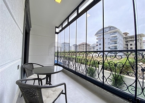 Меблированная квартира планировкой 1+1 в районе Алании, Махмутлар