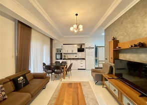 Меблированная квартира планировкой 1+1 в районе Алании, Махмутлар