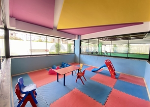 Меблированная квартира планировкой 1+1 в районе Алании, Махмутлар