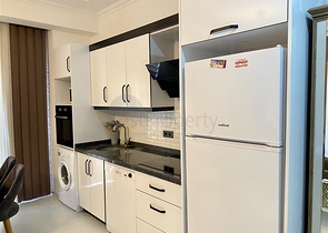 Меблированная квартира планировкой 1+1 в районе Алании, Махмутлар