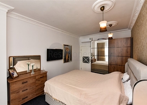 Красивая квартира в резиденции у моря в районе Махмутлар.