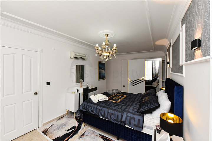 Трехкомнатная квартира в самом центре Махмутлара