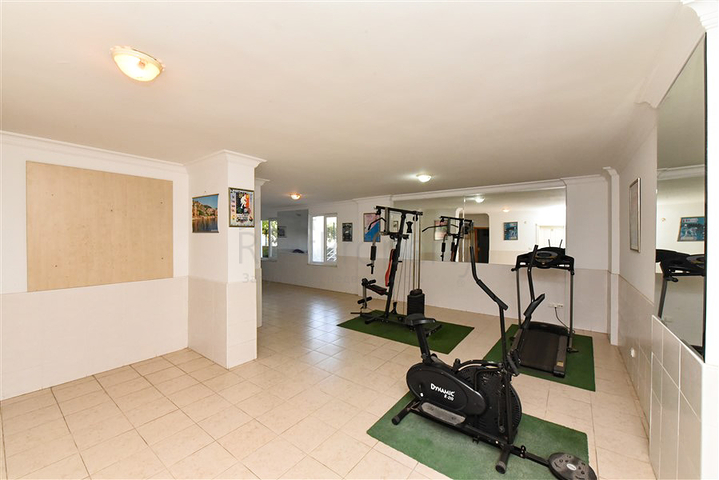 Трехкомнатная квартира в самом центре Махмутлара