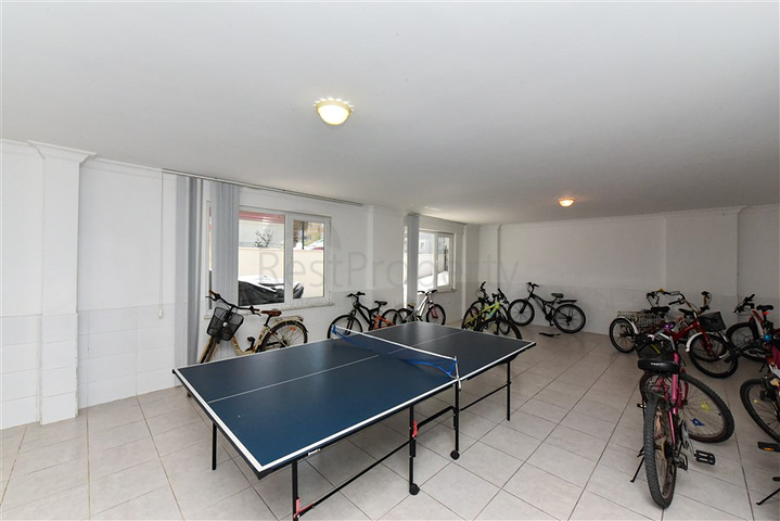 Трехкомнатная квартира в самом центре Махмутлара