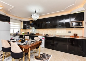 Трехкомнатная квартира в самом центре Махмутлара