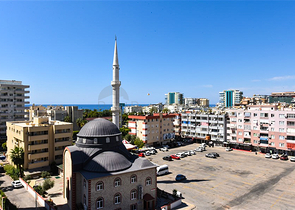 Трехкомнатная квартира в самом центре Махмутлара