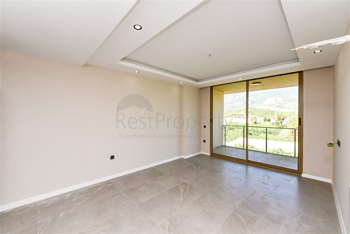 Пентхаус 3+1 с открытым видом на горы в районе Каргыджак