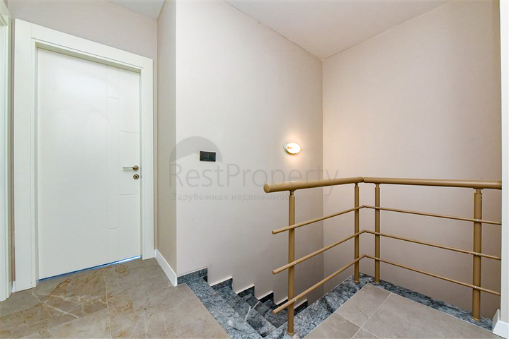 Пентхаус 3+1 с открытым видом на горы в районе Каргыджак