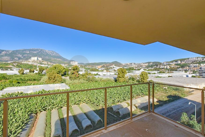 Пентхаус 3+1 с открытым видом на горы в районе Каргыджак