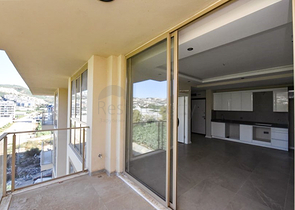 Пентхаус 3+1 с открытым видом на горы в районе Каргыджак