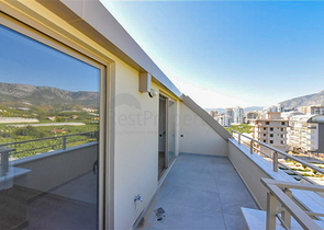 Пентхаус 3+1 с открытым видом на горы в районе Каргыджак