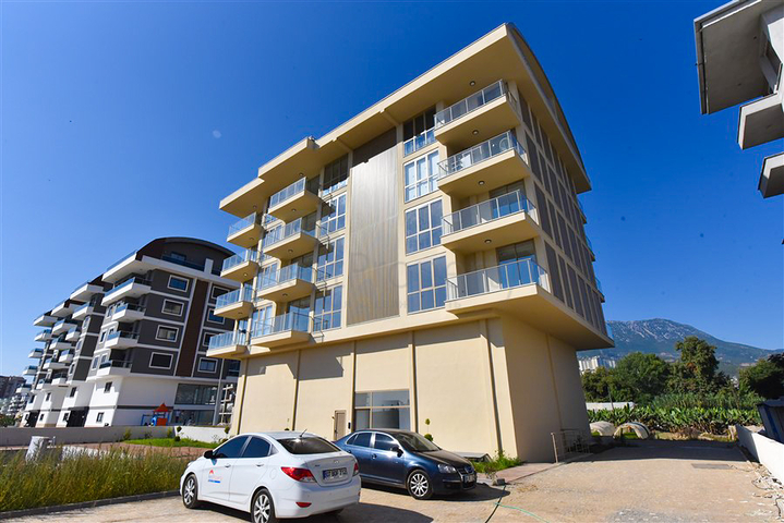 Пентхаус 3+1 в новом комплексе в районе Каргыджак