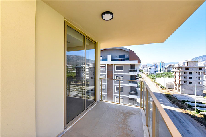 Пентхаус 3+1 в новом комплексе в районе Каргыджак