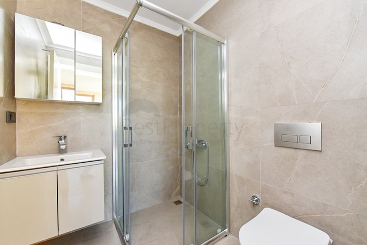 Пентхаус 3+1 в новом комплексе в районе Каргыджак