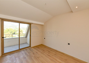 Пентхаус 3+1 в новом комплексе в районе Каргыджак