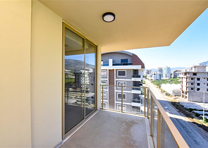 Пентхаус 3+1 в новом комплексе в районе Каргыджак