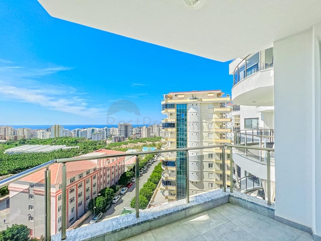 Меблированная квартира 1+1 в районе Махмутлар