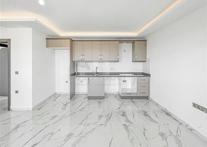 Пенхаус с видом на море в районе Махмутлар