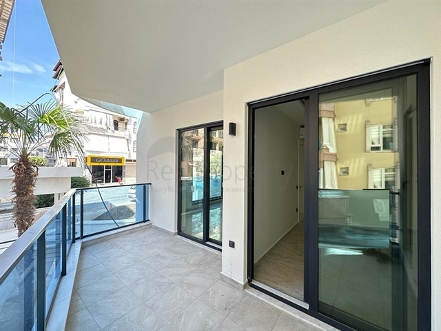 Квартира 1+1 в новом комплексе в центре Алании