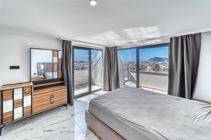 Пентхаус 3+1 в открытом для ВНЖ районе Оба