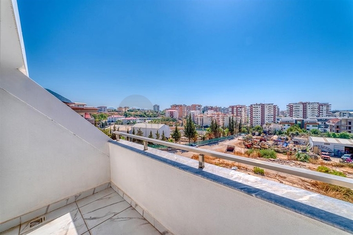 Пентхаус 3+1 в открытом для ВНЖ районе Оба