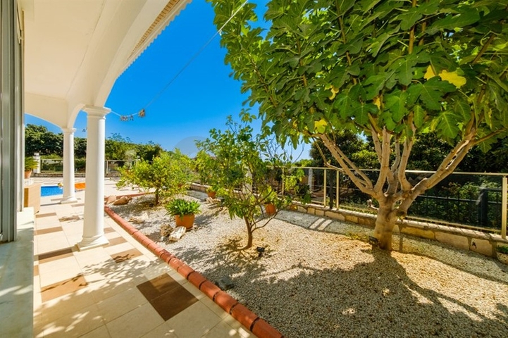 Вилла 4+1 в самом центре Алании