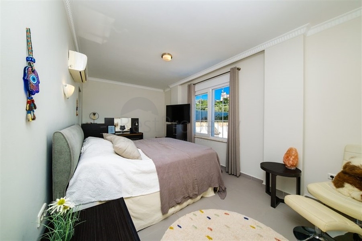 Вилла 4+1 в самом центре Алании