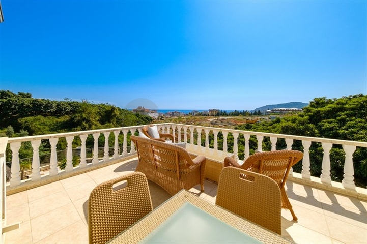 Вилла 4+1 в самом центре Алании