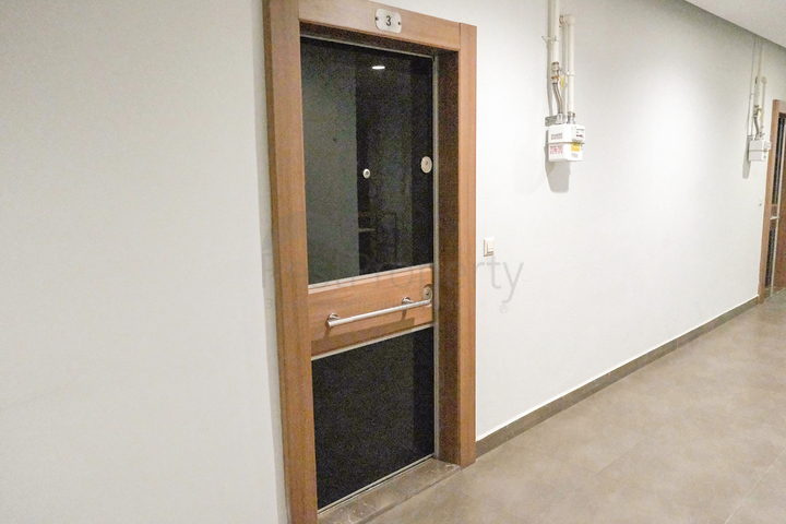 квартира 1+1  в ЖК в районе Бахчешехир