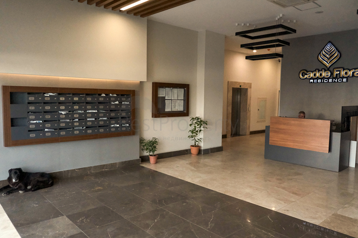 квартира 1+1  в ЖК в районе Бахчешехир