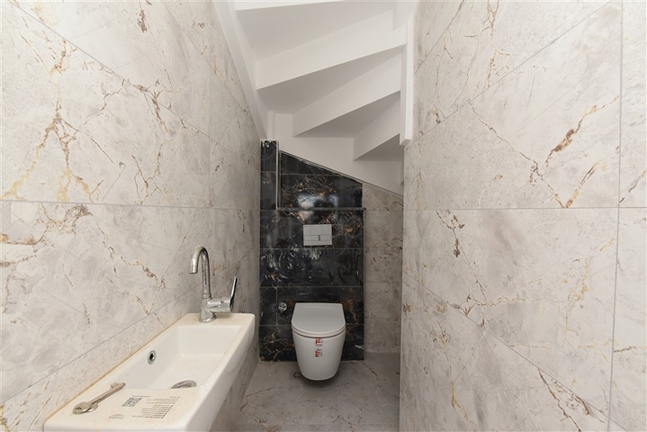 Большой просторный пентхаус в Каргыджаке