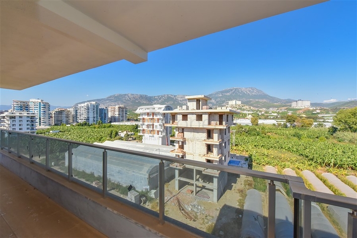 Большой просторный пентхаус в Каргыджаке