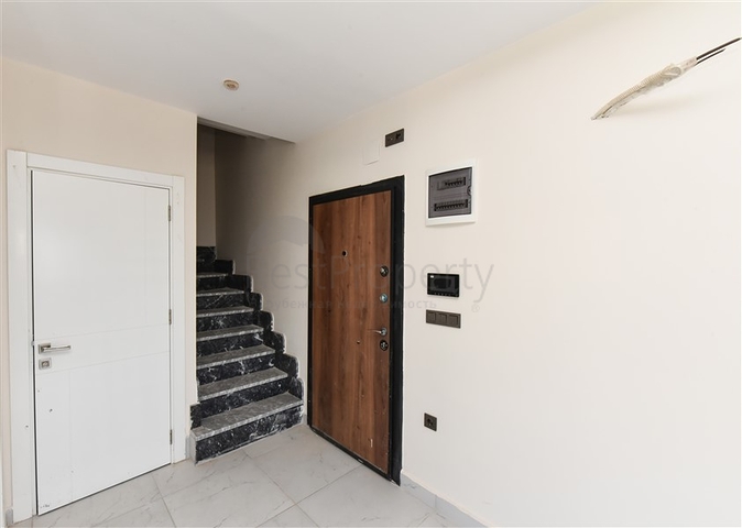 Большой просторный пентхаус в Каргыджаке