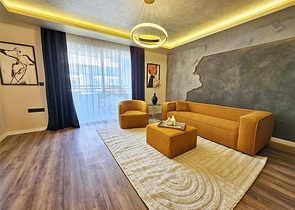 Просторная квартира 4+1 с современным дизайном в районе Махмутлар