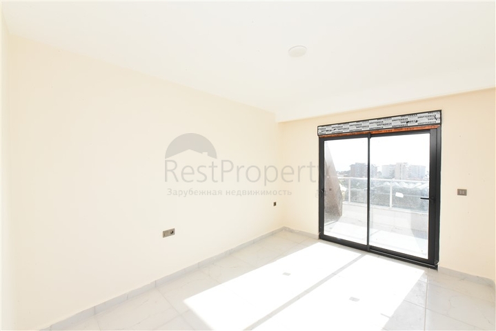 Пентхаус 2+1 в новом доме в 400 м от моря 