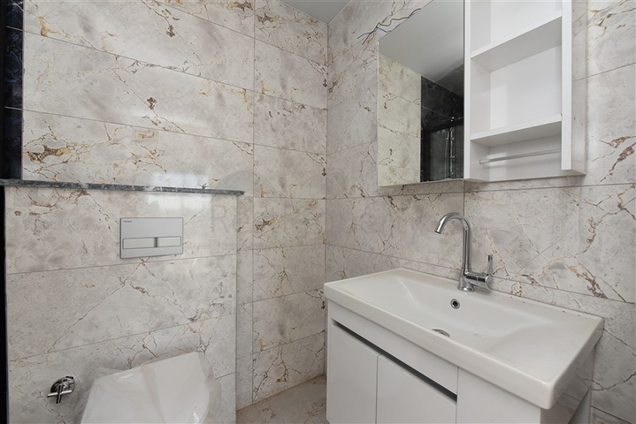 Пентхаус 2+1 в новом доме в 400 м от моря 