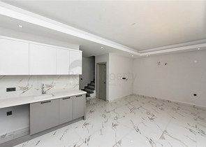 Садовый дуплекс 2+1 в районе Тосмур